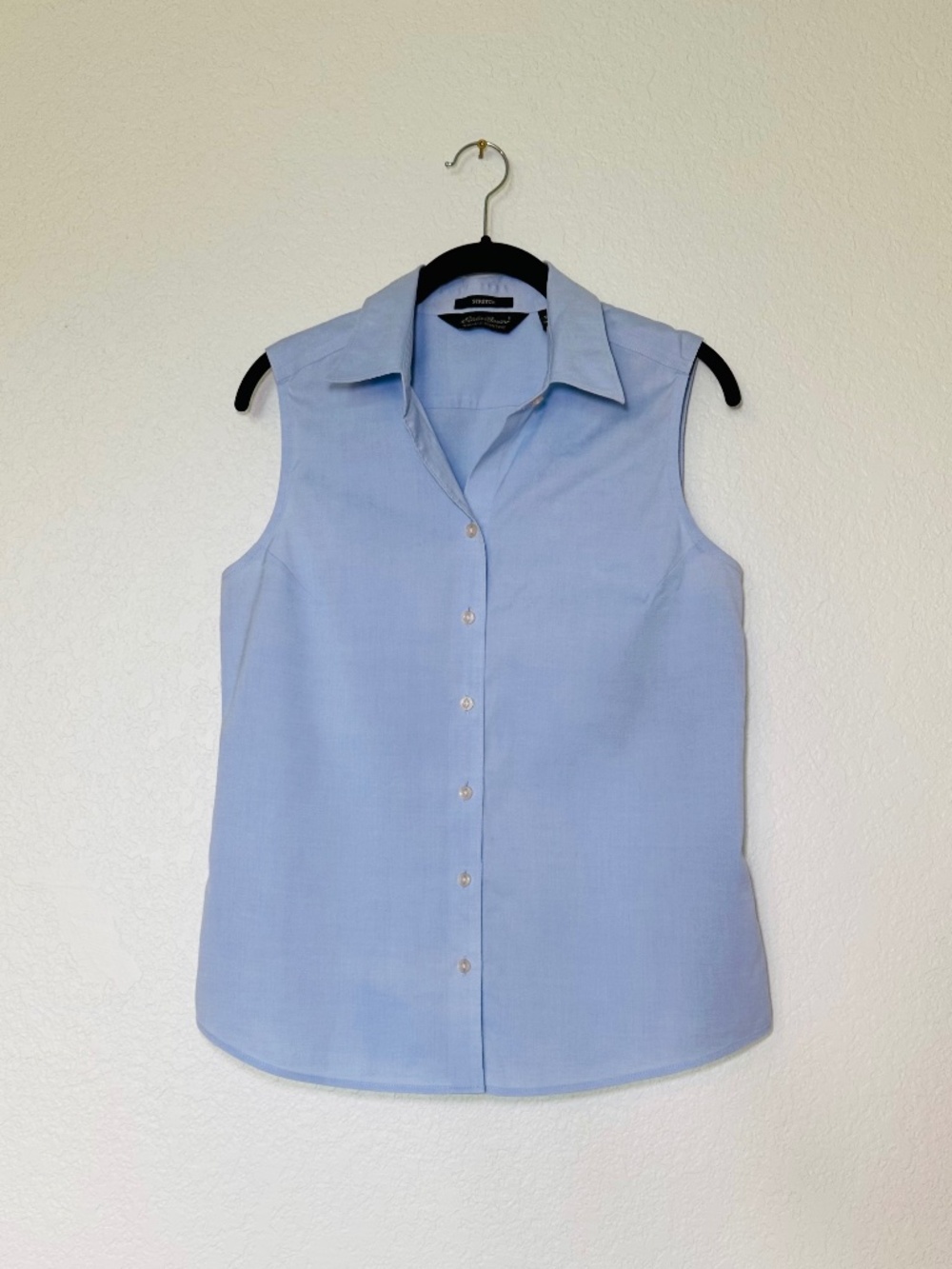 Eddie Bauer Top Women's Medium Wrinkle Resistant Cotton Sleeveless Preppy Staple